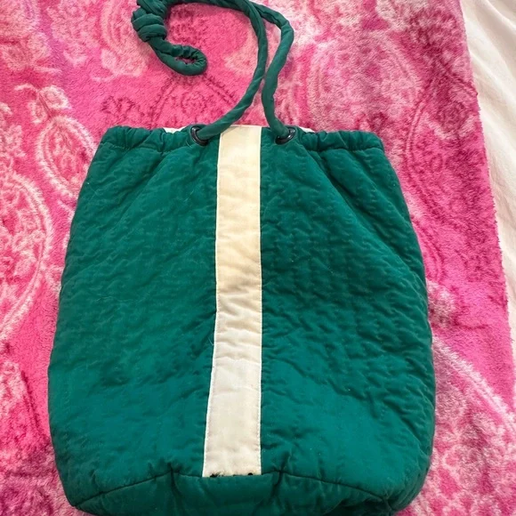 Hawaiian Drawstring Bag - Picture 4 of 9